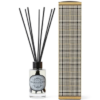 Naturally European - Room Diffuser - Oak Moss & Vetiver